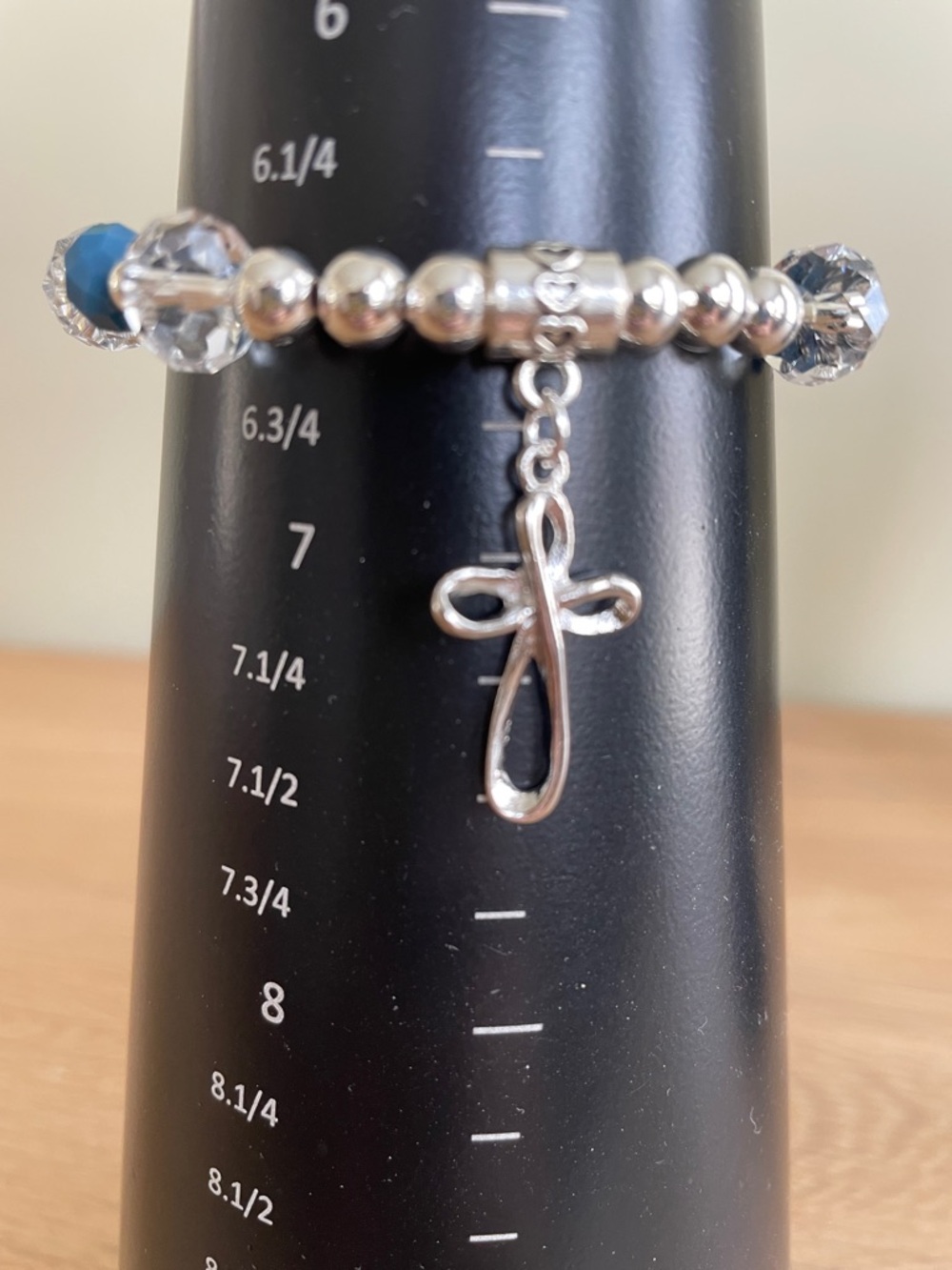 HAND CRAFTED CRYSTAL & INFINITY CROSS STRETCH BRACELET Blue, Clear, & Silver - Picture 12 of 16